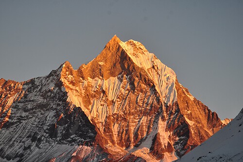 Trekking in Nepal golden Annapurna