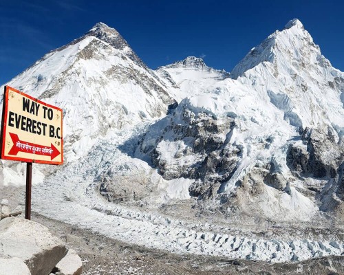  Everest Base Camp