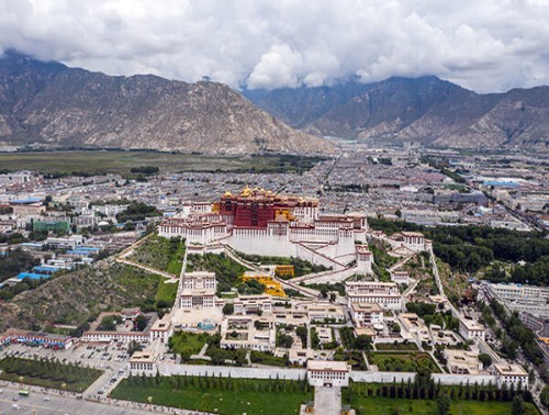Lhasa and Chengdu Tour- 5 Days